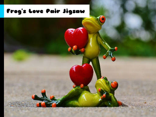 Play Frog's Love Pair Jigsaw