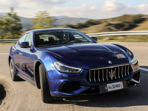 Play Maserati Ghibli Hybrid Puzzle