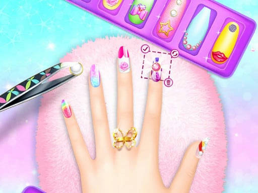 Play Nail Salon Girl Games