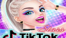 TikTok Star Dress Up Game